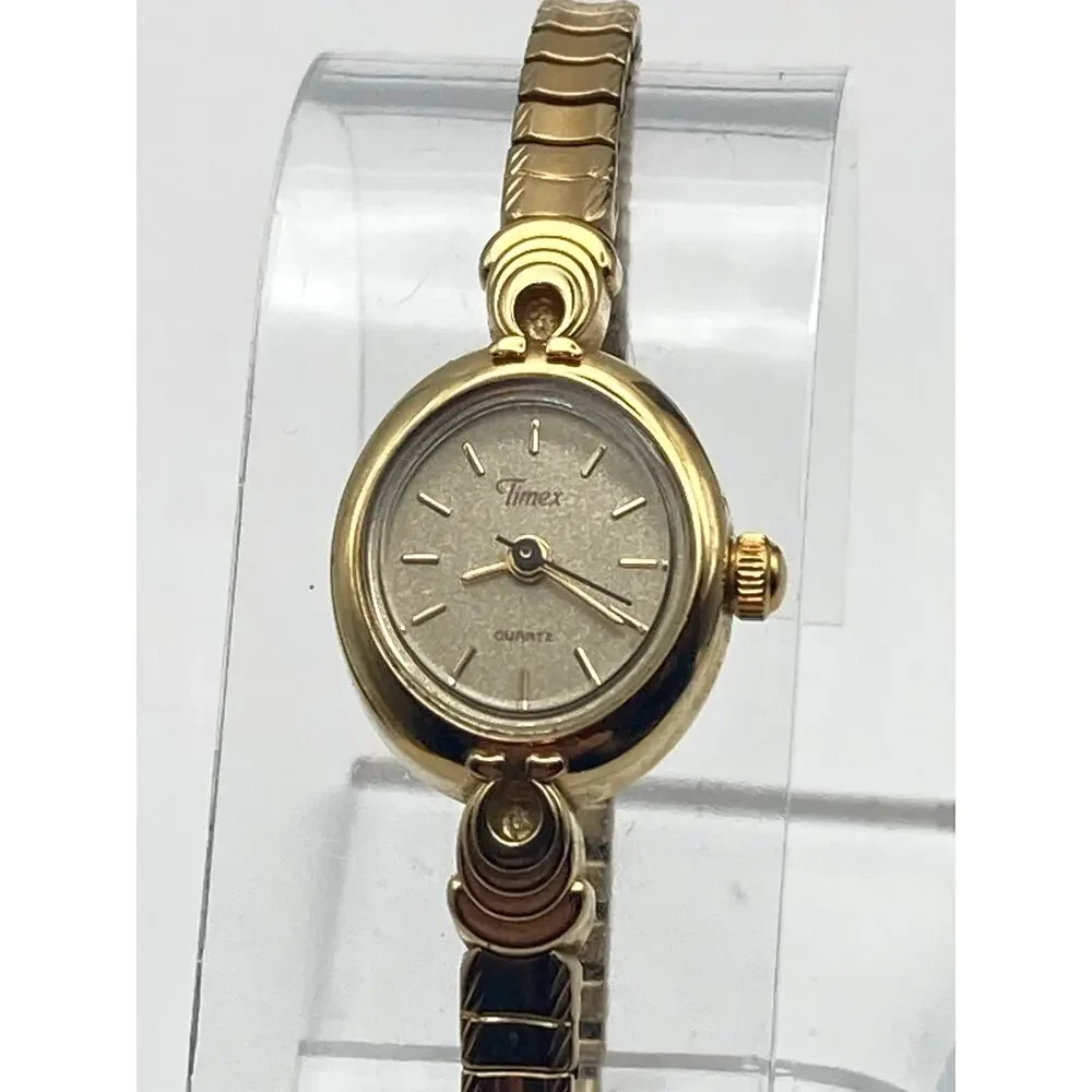 VTG Timex BA Cell Women's Petite Dress Cocktail Watch 17mm - New Battery WR